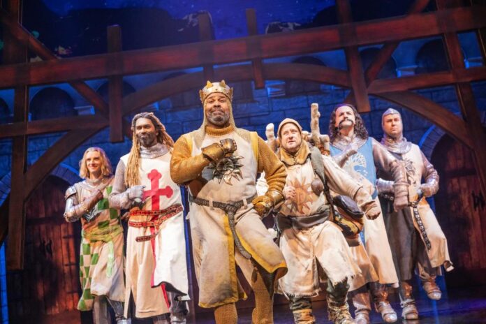 handouts-spamalot-broadway-review-broadway-72438369.jpg