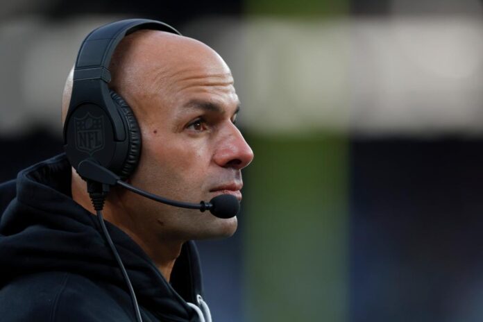 head-coach-robert-saleh-new-72788592.jpg