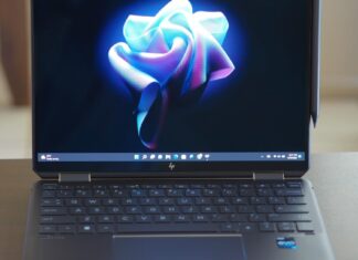 HP’s best 2-in-1 laptop is $600 off for Cyber Monday
