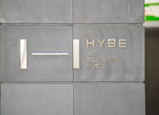 HYBE Sells $50 Million in SM Entertainment Stock