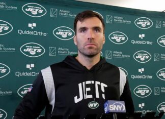 Joe Flacco signs with Browns’ practice squad