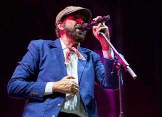 ‘Mambo 23’ Takes Juan Luis Guerra Back to No. 1 on Tropical Airplay for First Time in Almost a Decade