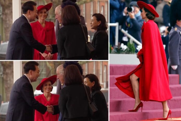 kate-middleton-expert-curtsy-comp-2-1.jpg