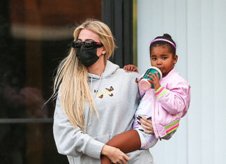 Khloe Kardashian’s Daughter True Thompson Talks Losing Her Tooth – Hollywood Life