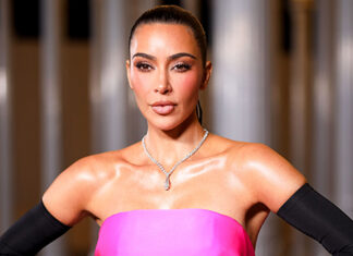 Kim Kardashian Got a Secret Lip Tattoo After Hosting ‘SNL’ – Hollywood Life