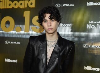 Landon Barker Says Dad Travis Barker Doesn’t Sugarcoat Musical Feedback: ‘He’s Always Transparent’