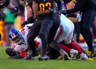 Giants force six turnovers as stars deliver much-needed dominance