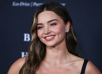 Miranda Kerr’s Three Product Skincare Set is the Best Holiday Gift – Hollywood Life