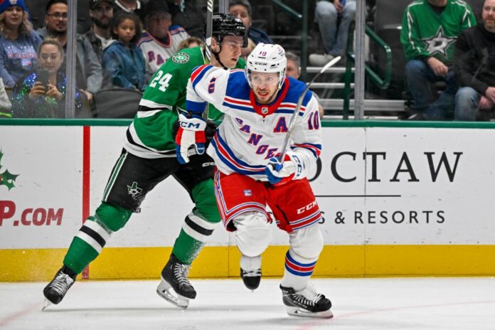 new-york-rangers-left-wing-72646358.jpg
