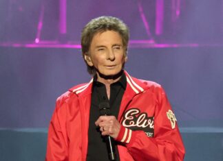 Barry Manilow explains why he kept sexuality secret for decades