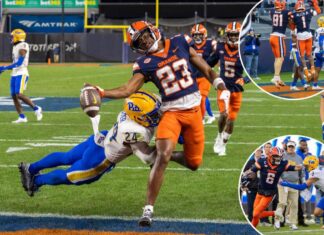 Syracuse uses run, wildcat to beat Pitt at Yankee Stadium
