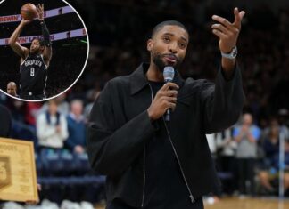 Jacque Vaughn sees Nets’ Mikal Bridges get jersey retired