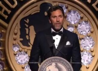 Henrik Lundqvist’s star shines bright at Hockey Hall of Fame induction