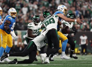 Effective Jets pass rush shines quieting Chargers attack