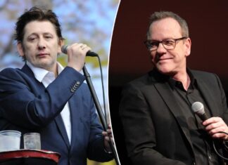 Kiefer Sutherland, Shane MacGowan once got into a bar fight