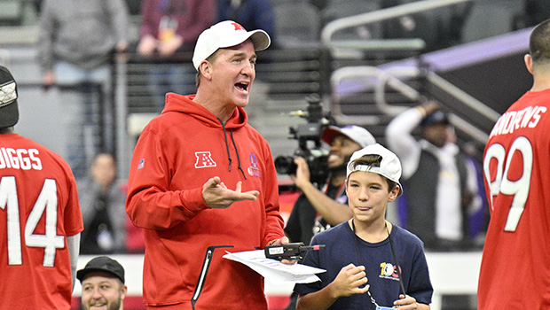 peyton-manning-kids-ftr.jpg
