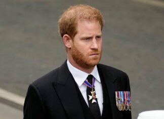 Prince Harry ‘Completely by Himself’ amid Queen Elizabeth’s Death