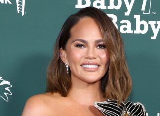 Chrissy Teigen Laughs Off Wardrobe Malfunction at Baby2Baby Gala 2023