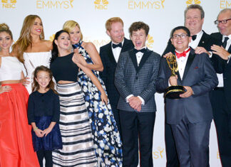 Sofia Vergara Hosts ‘Modern Family’ Reunion 3 Years After Show Ends – Hollywood Life