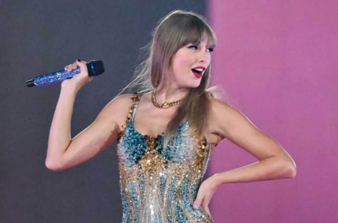 taylor-swift-sofi-stadium-eras-tour-2023-billboard-espanol-1548.jpg