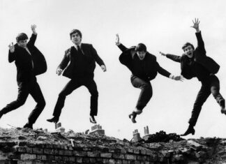 The Beatles’ Red & Blue Albums Make Billboard Chart Return After Reissue