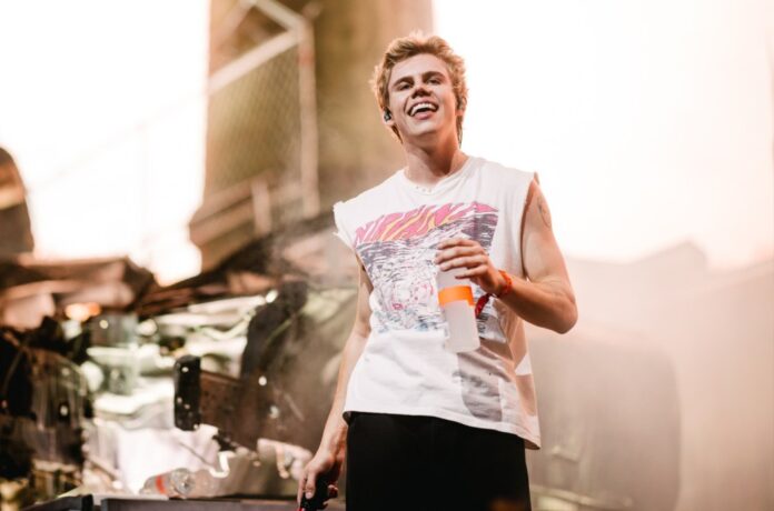 the-kid-laroi-coachella-2023-billboard-1548.jpg