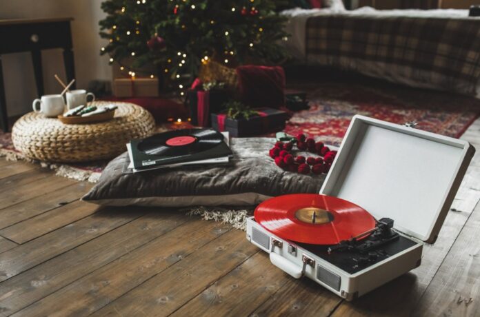 vinyl-christmas-billboard-1548.jpg