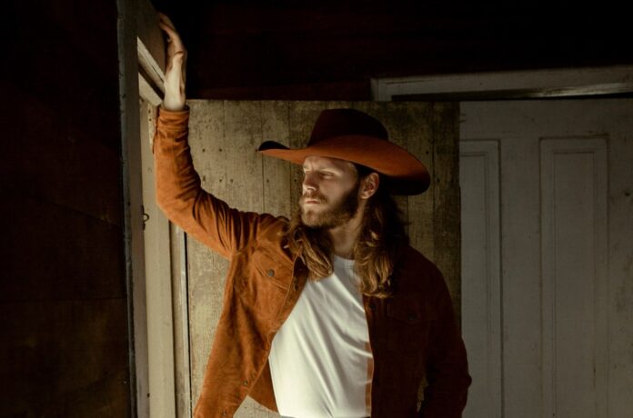warren-zeiders-press-credit-david-mcclister-2023-billboard-1548.jpg