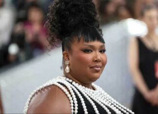 Lizzo ‘Cant Stop Crying’ After Pet Dog Pooka Dies on Christmas Eve