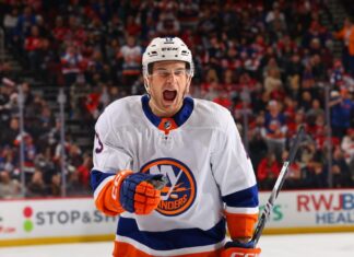 Inside Mat Barzal’s mind as he rediscovers elite Islanders form