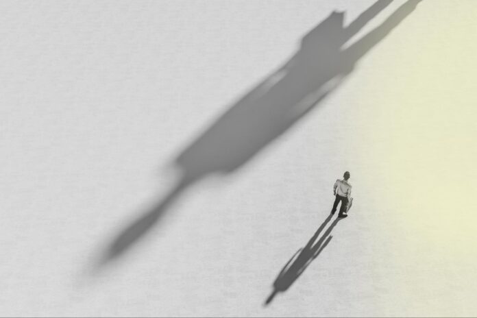 1701103692-overcoming-shadow-of-past-bright-future-g-1163011812.jpg