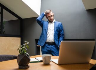 When Is It Time to Pull Out of a Startup Investment? Here Are The Signs.