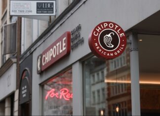 Customer Attacks Chipotle Worker, Judge Offers Job Over Jail