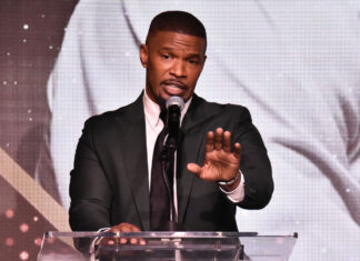 Jamie Foxx Recalls Hospitalization At First Public Appearance