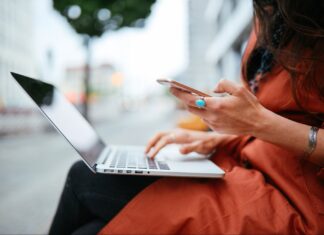 6 Ways to Protect Your Online Reputation From Fake Reviews