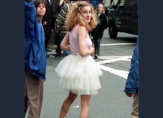Sarah Jessica Parker’s ‘Sex and the City’ Tutu Up for Auction