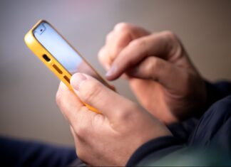 Apple Rolls Out New iPhone Anti-Theft Feature