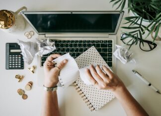 4 Mistakes in Fundraising That Startup Founders Can’t Afford