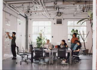 10 Bad Business Habits That Destroy Productivity