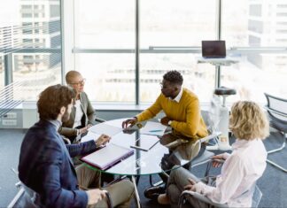 Venture Capital 101: A Comprehensive Guide for Startups Seeking Investment