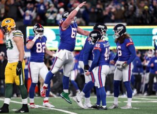 Giants’ special teams had woeful night before Randy Bullock’s game-winner