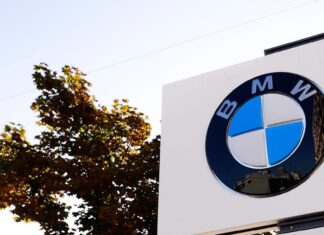 BMW Recalls 486 Cars After an Airbag Inflator Blew up, Injuring Driver