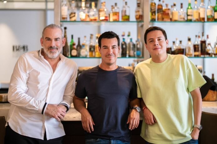 Alex-Mizrahi-Alejandro-Duque-Sergio-Checho-Rodriguez-billboard-1548.jpg
