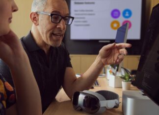 Will the Vision Pro replace the Mac? Apple has to be careful