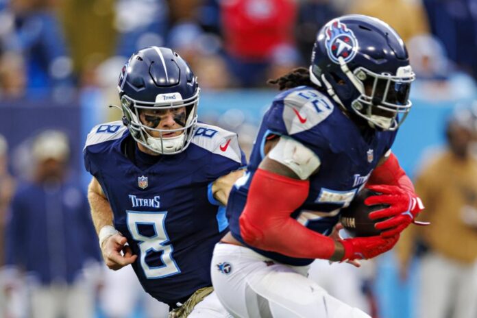 Derrick-Henry-1-e1701553738926.jpg