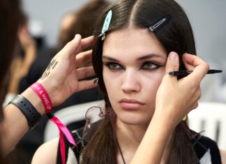 A Game-Changing Black Eyeliner Hack and More TikTok Beauty Tips