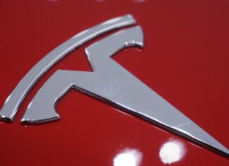 Tesla’s cheapest vehicle is losing half its tax credit next year