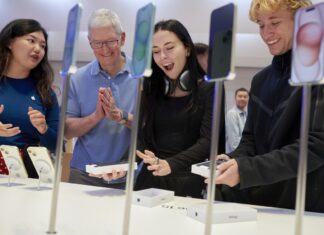 Smartphone sales to rebound on AI gains, Morgan Stanley says