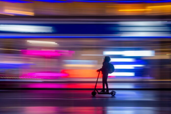 GettyImages-scooter-night.jpg