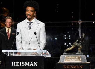 LSU quarterback Jayden Daniels wins Heisman Trophy